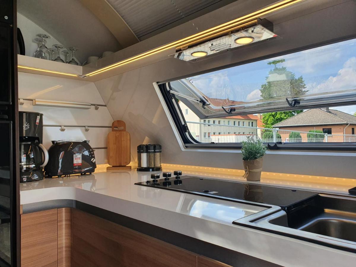 Lane Tiny Homes, Nahe Hannover Messe Kültér fotó